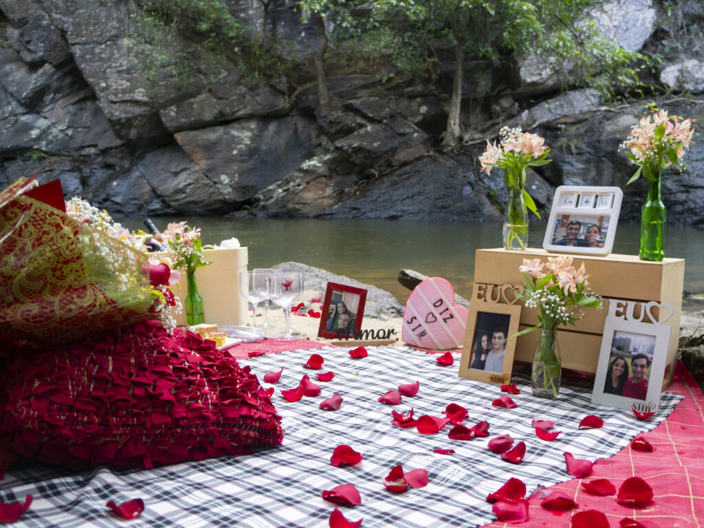 pedido de casamento em Pirenópolis feito na cachoeira